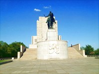 Национальный монумент-Национальный монумент